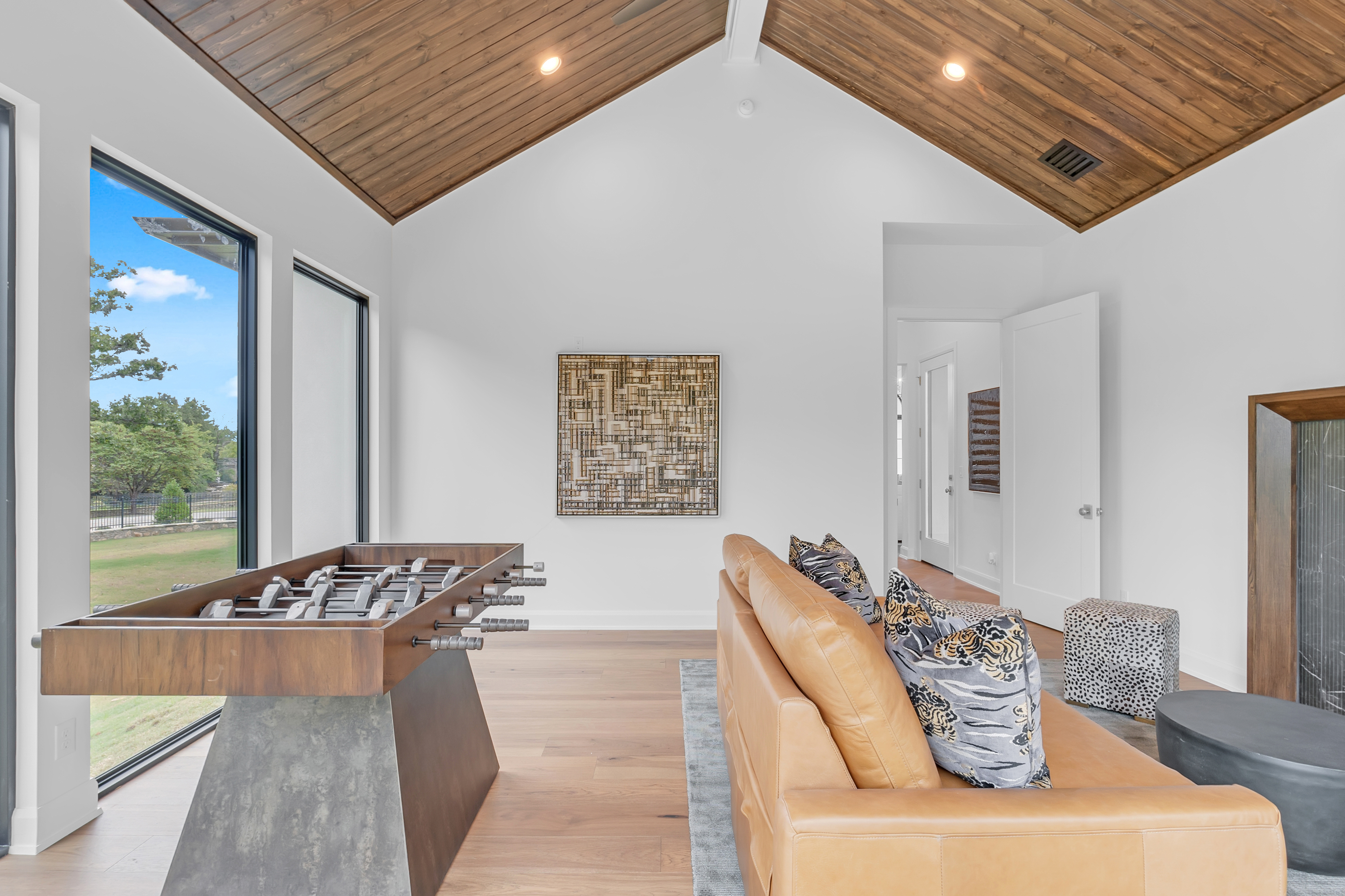 10604 S HOLLEY ST - Gallery Image 120