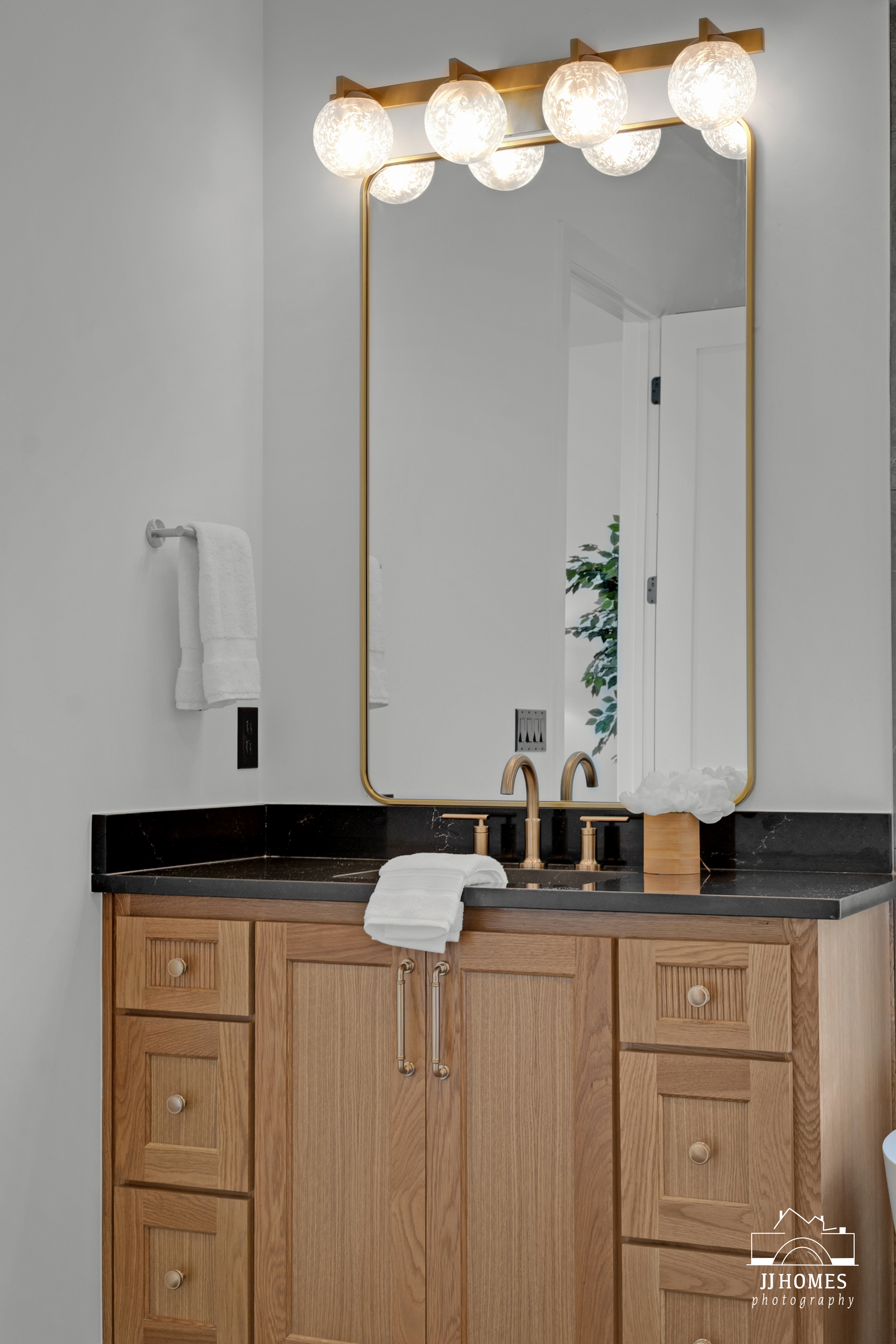 11105 S THOMAS TERRACE - Gallery Image 74
