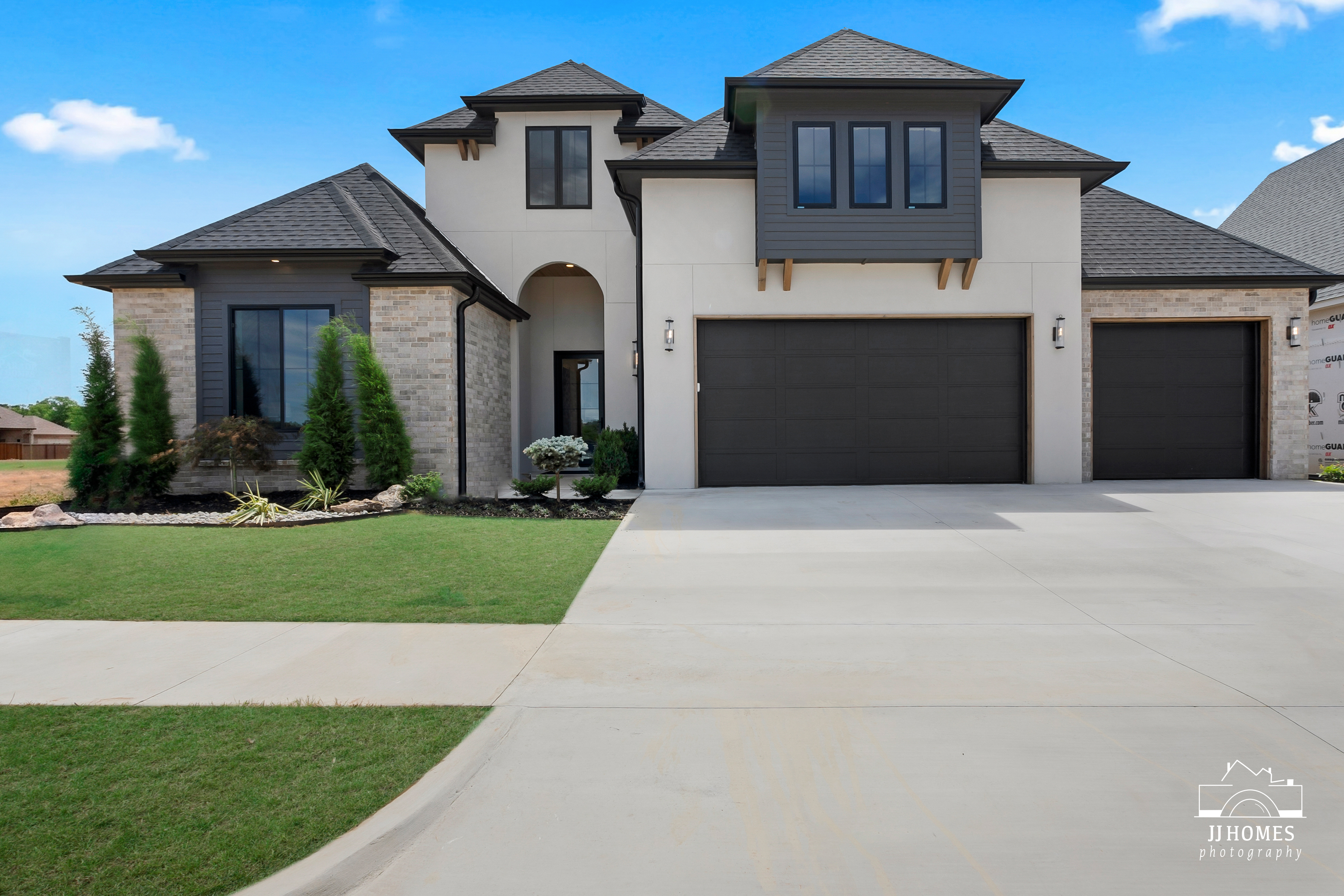 11105 S THOMAS TERRACE - Gallery Image 79
