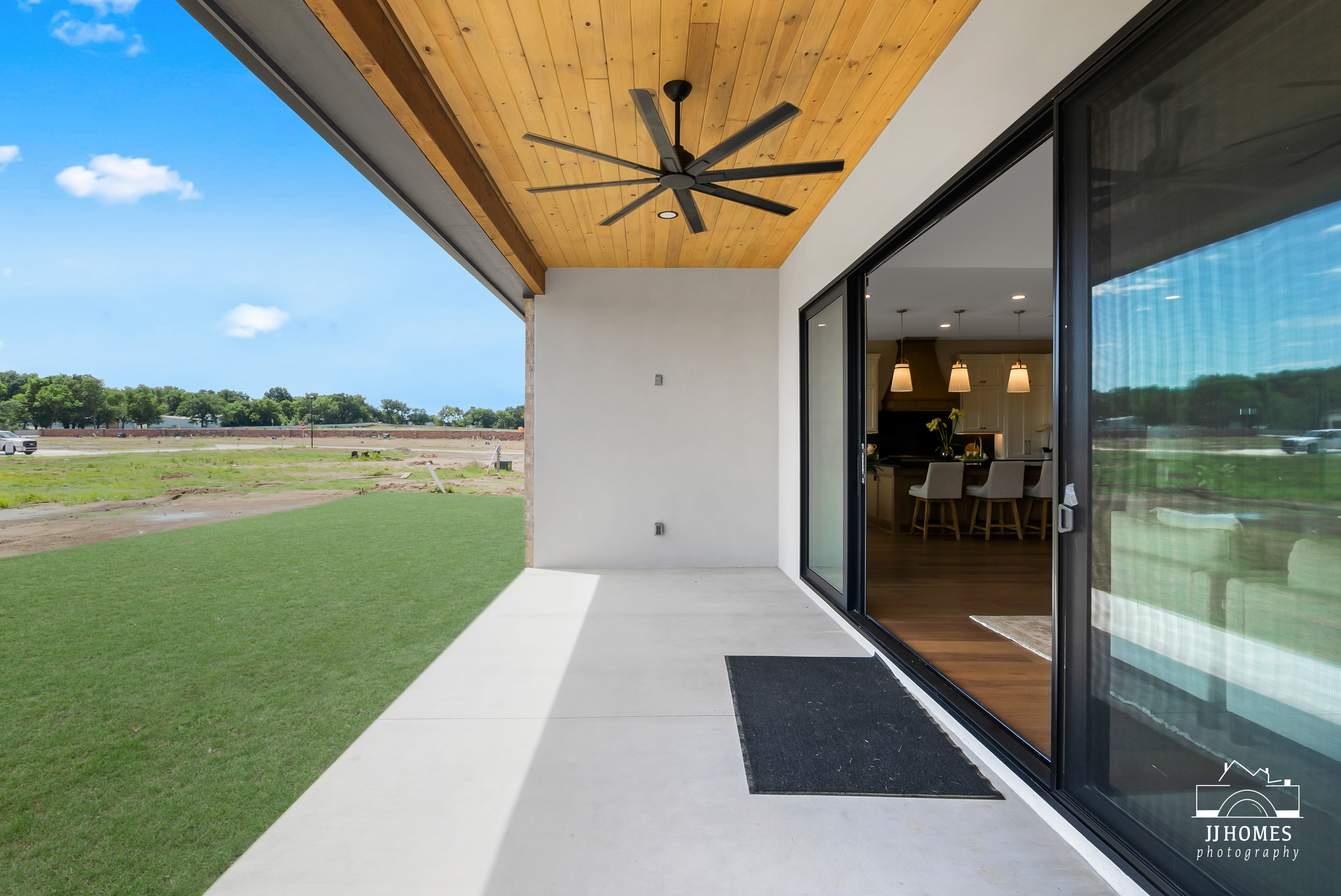 11105 S THOMAS TERRACE - Gallery Image 85