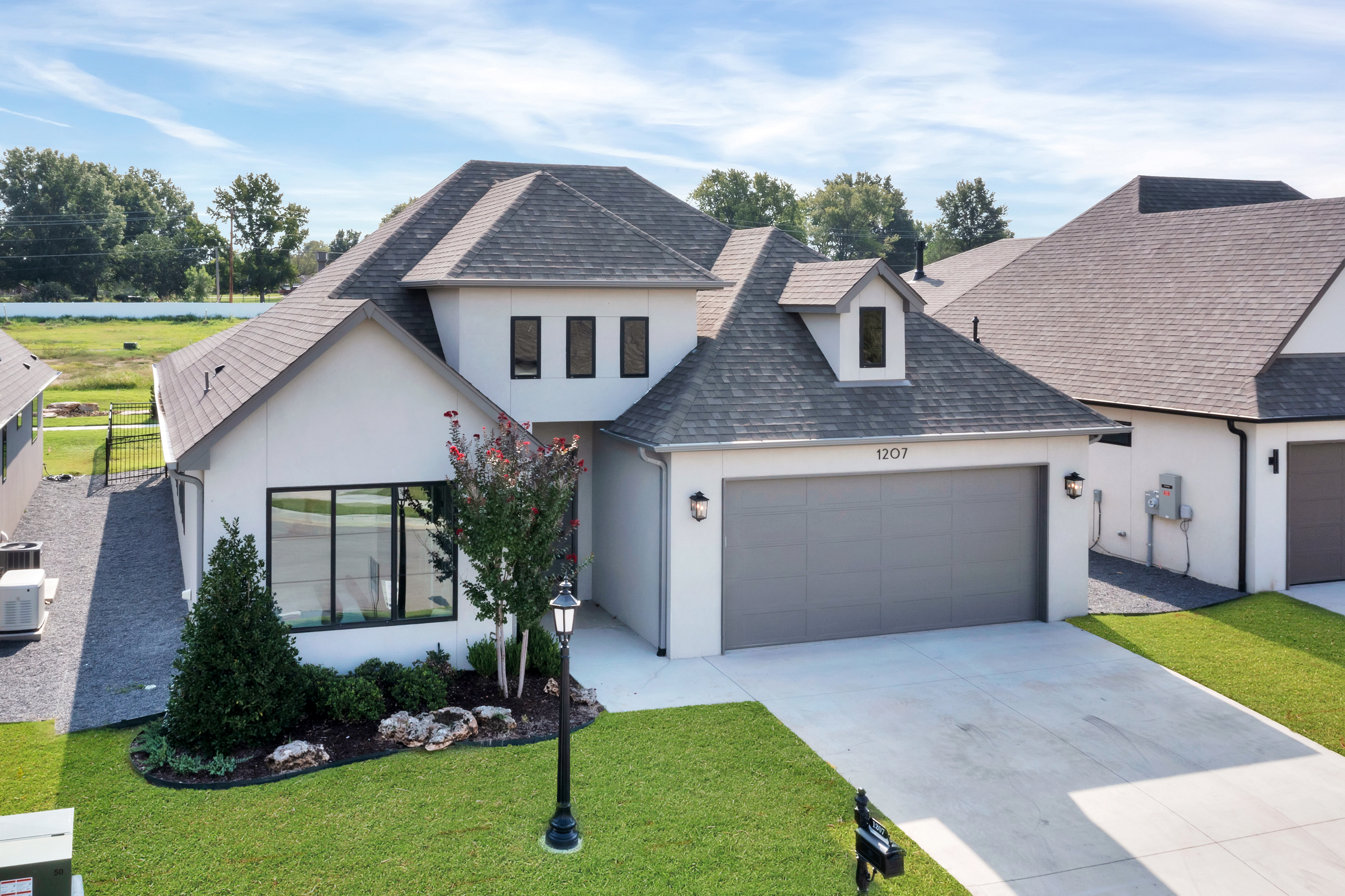1207 N 71st - Gallery Image 29