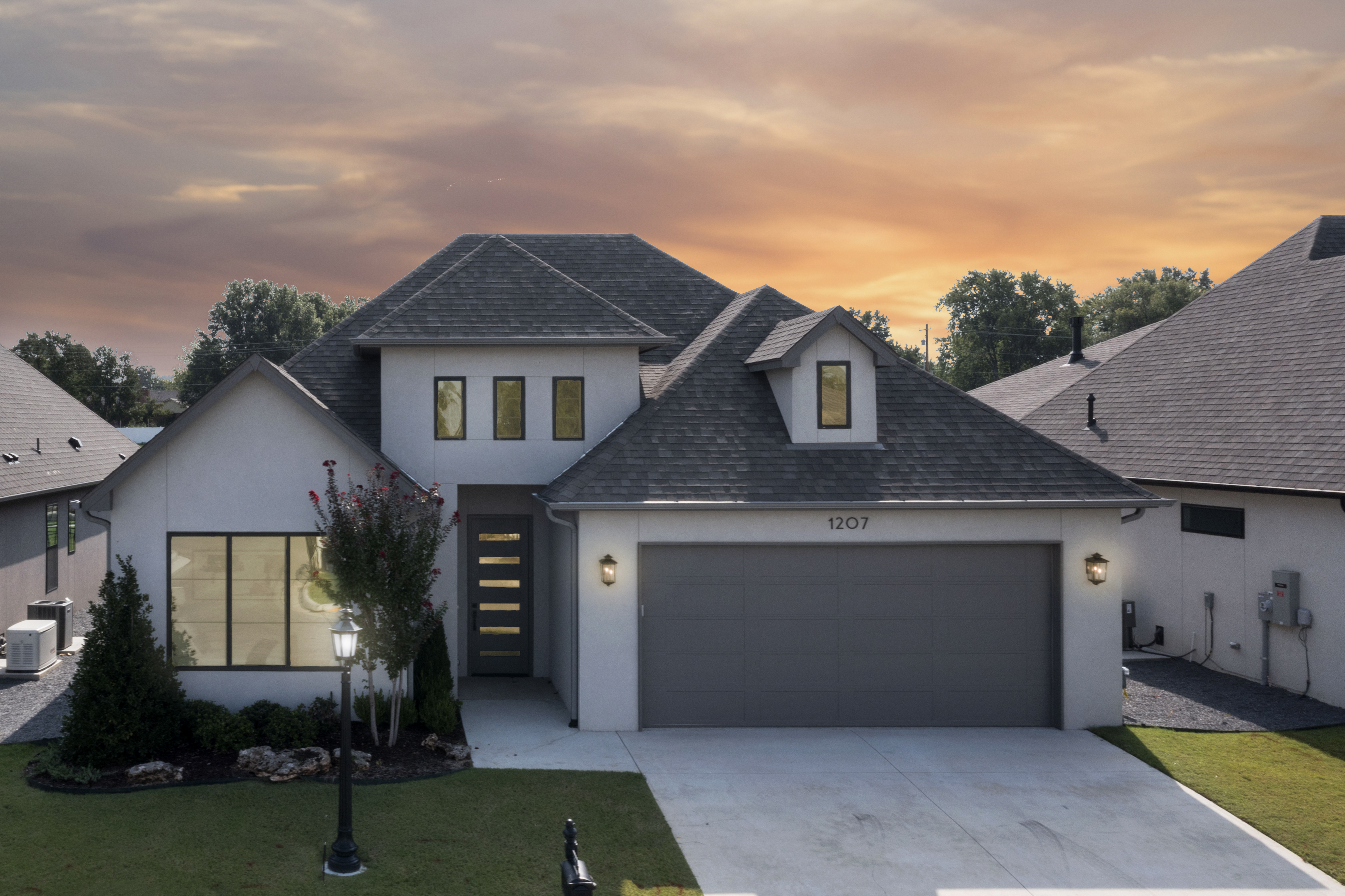 1207 N 71st - Gallery Image 36