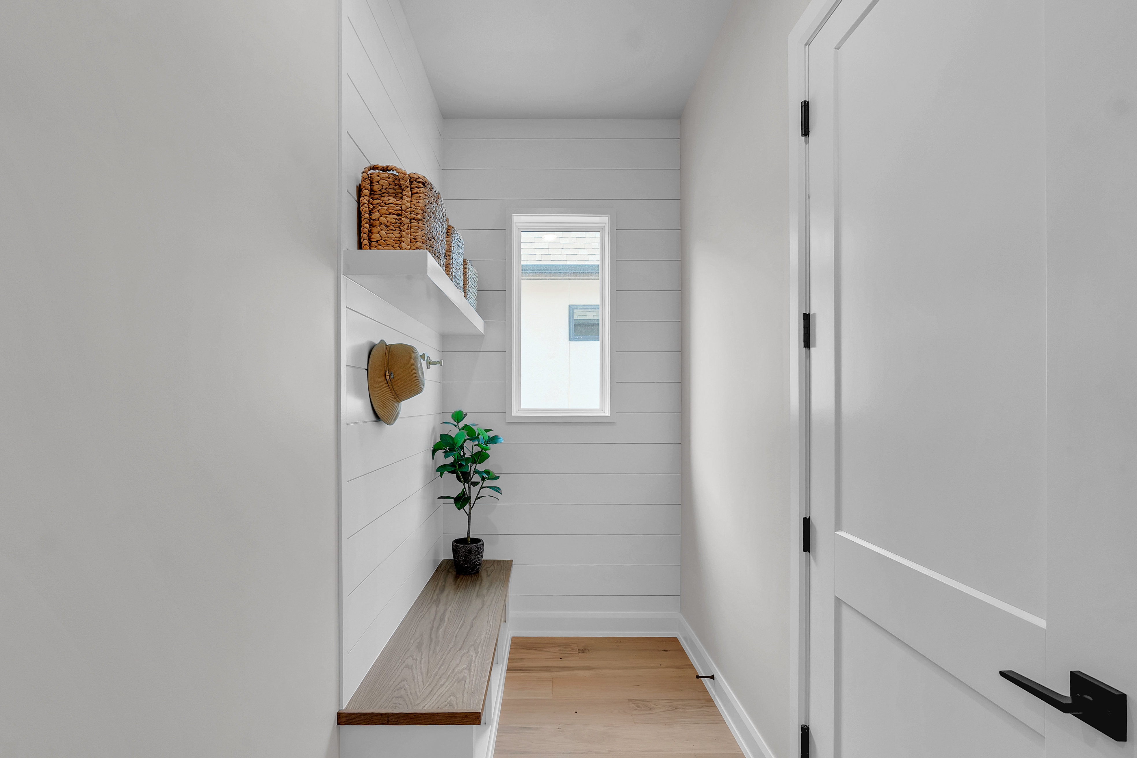 1207 N 71st - Gallery Image 38