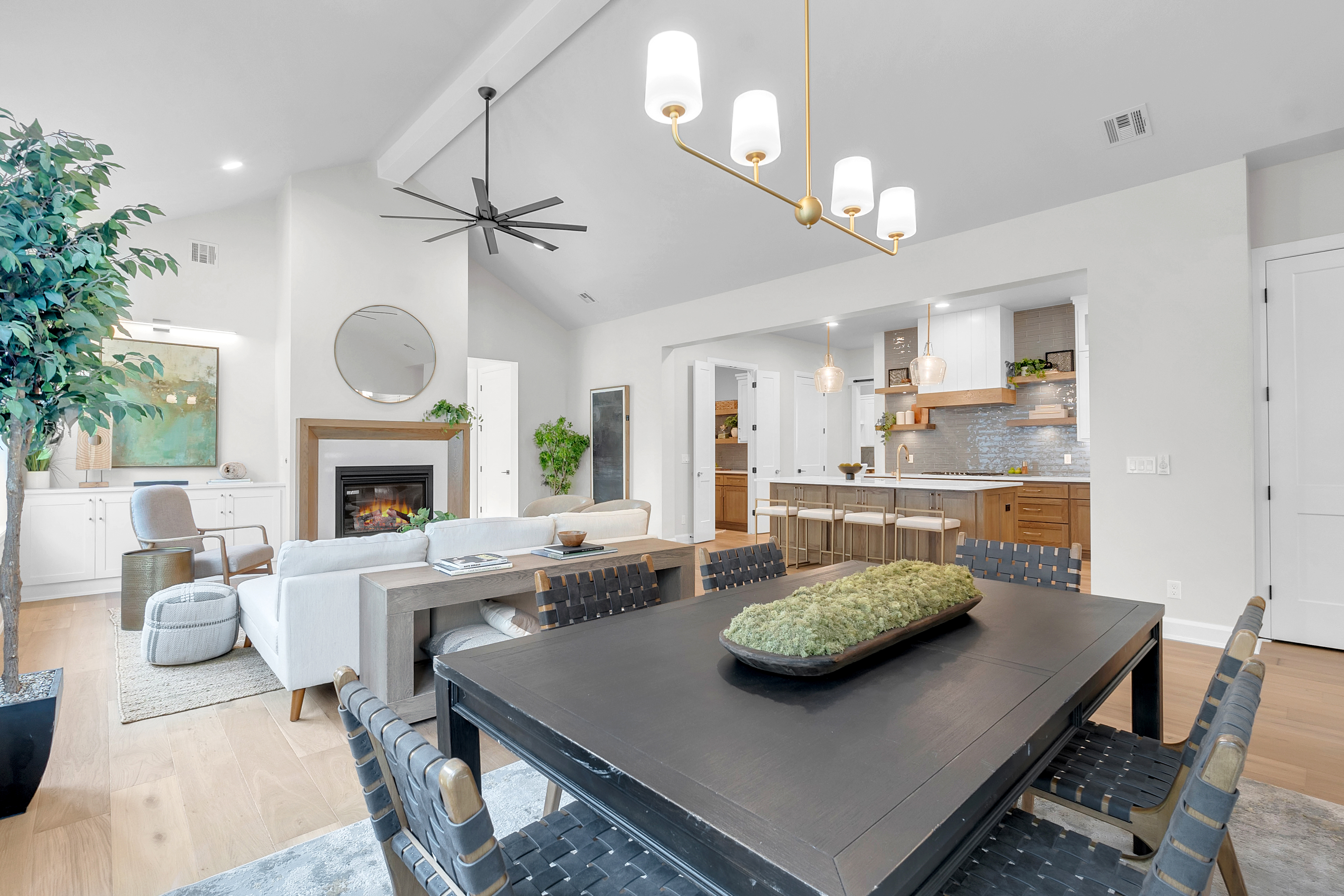 1207 N 71st - Gallery Image 40