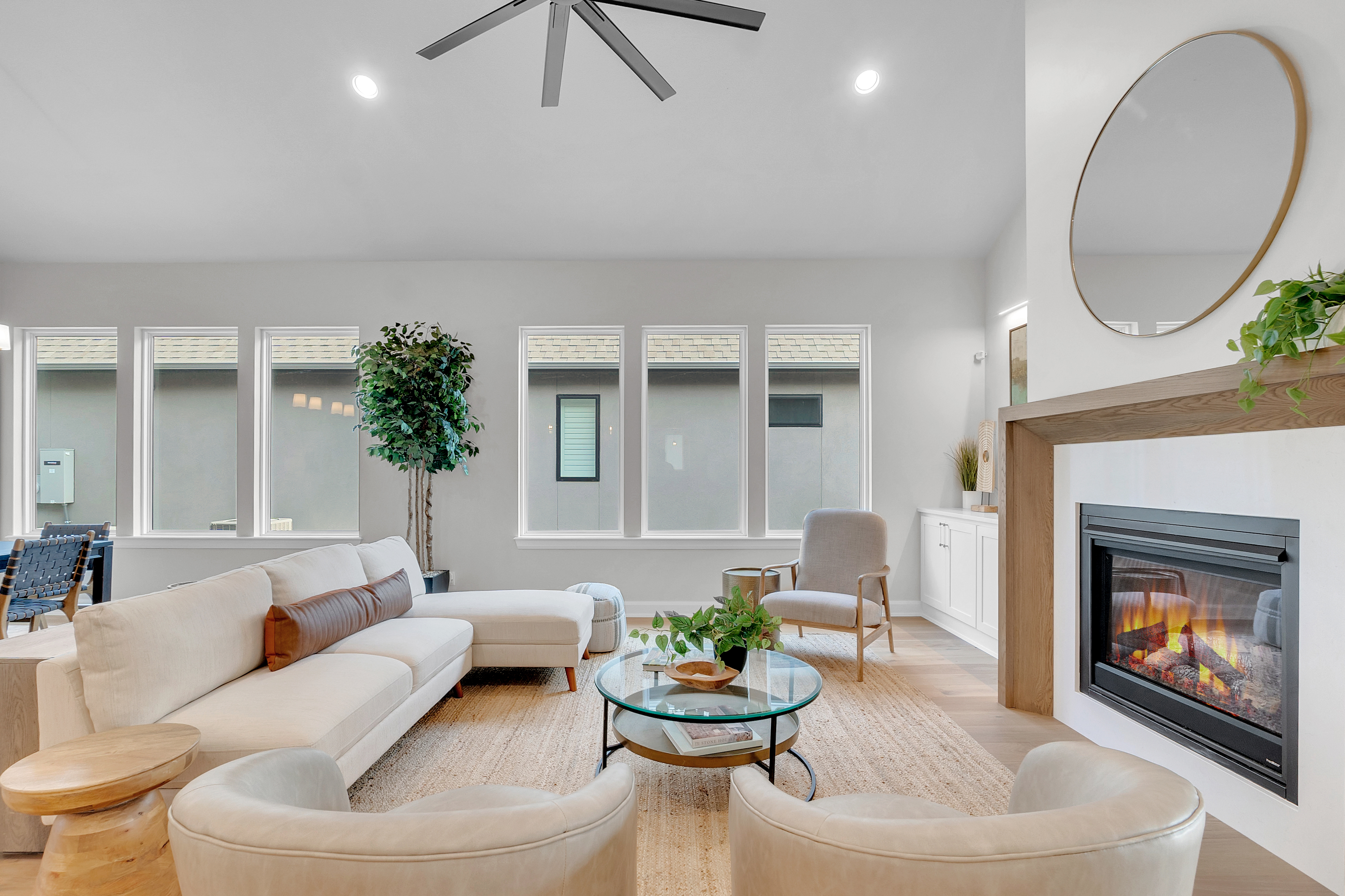 1207 N 71st - Gallery Image 47