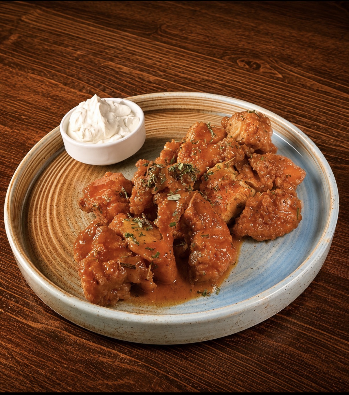 Buffalo-Sauce Chicken Slices with Sour Cream