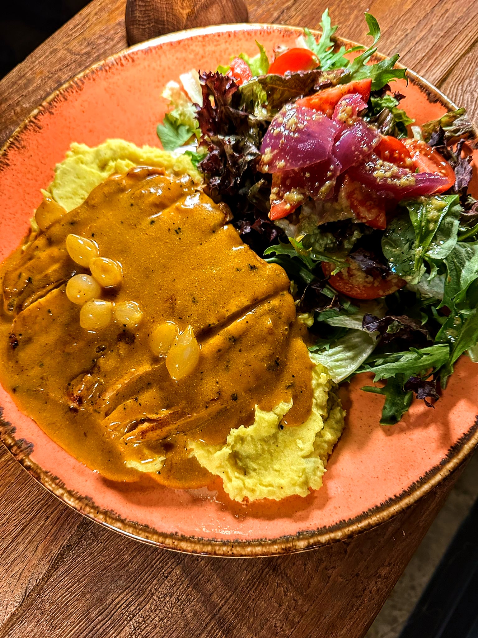 Grilled Chicken with Chipotle Sauce