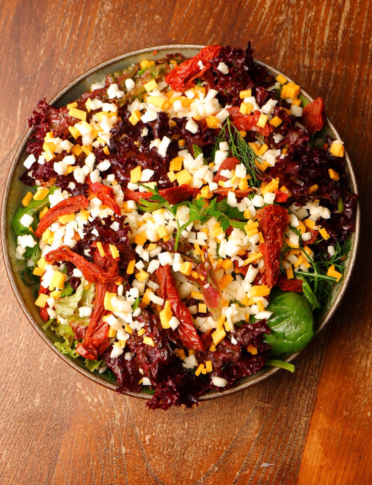 Cheese salad