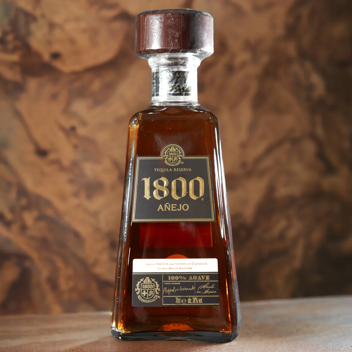 1800 Añejo tequila, 70 cl