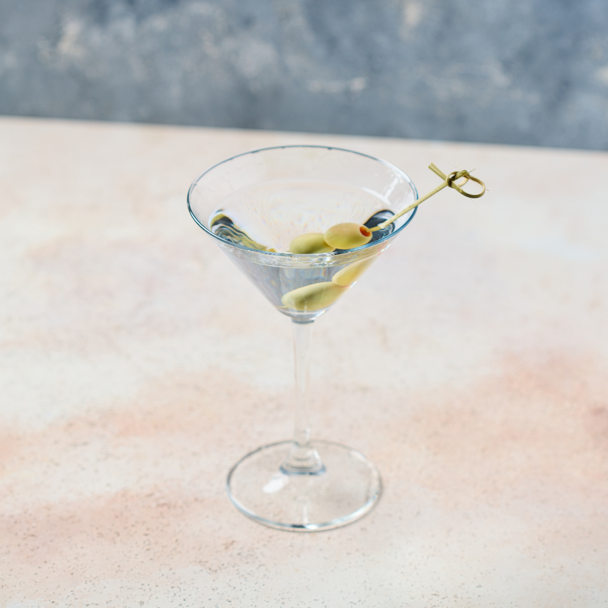 Dry martini – Absolut Blue vodka