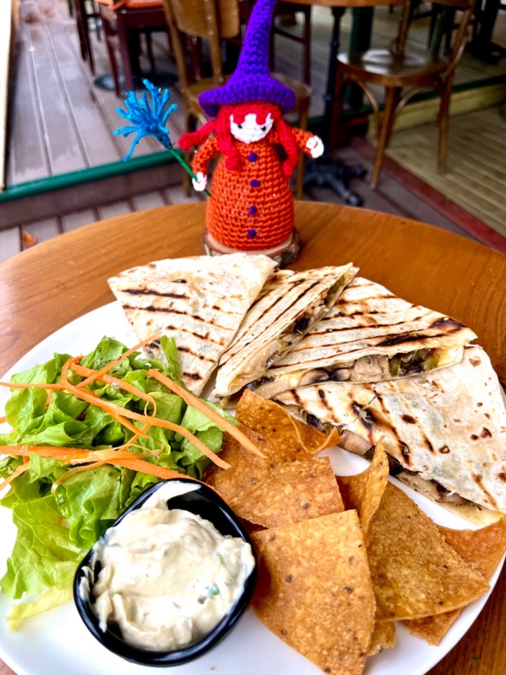 Mushroom and cheese quesadilla
