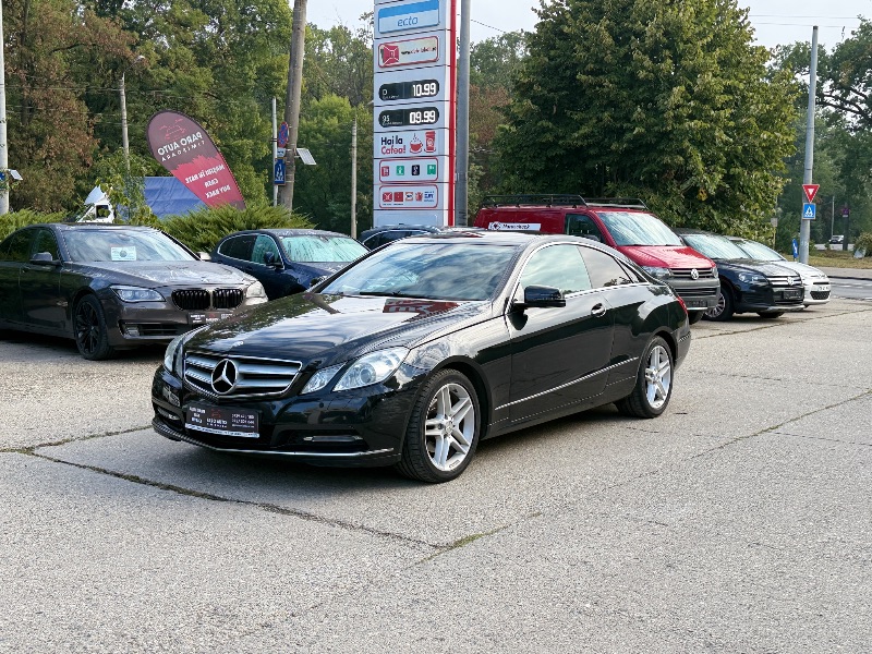 MERCEDES-BENZ E 220D COUPE - PACHET AMG MERCEDES-BENZ E 220D COUPE - PACHET AMG