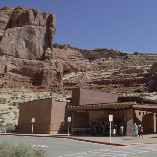 Arches Visitor Center