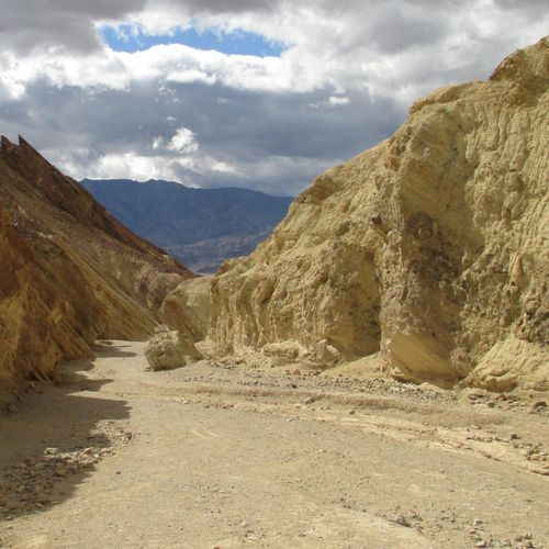 Golden Canyon Trail