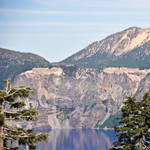 Crystal Lakes Trail