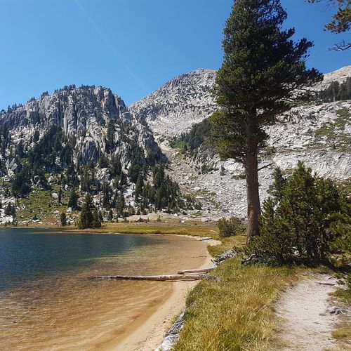 Elizabeth Lake Trail