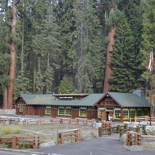 Giant Forest Museum