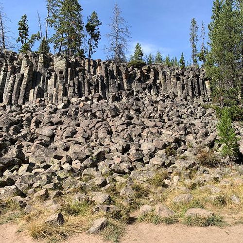 Sheepeater Cliff