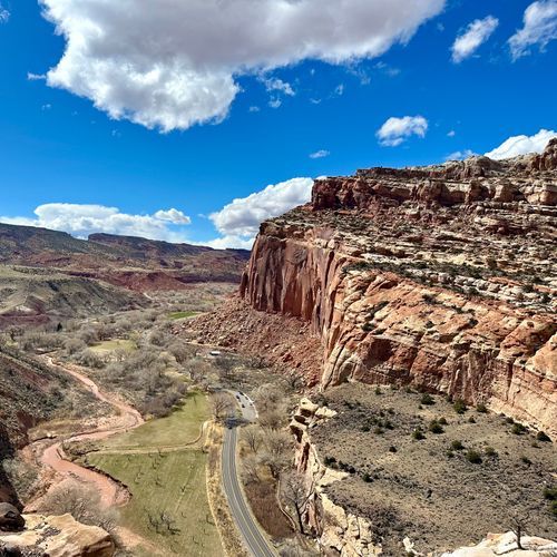 Hickman Bridge Overlook