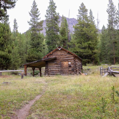 Thorofare Cabin Trail