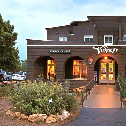 Verkamp's Visitor Center (South Rim)