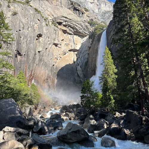 Lower Yosemite Fall Trail