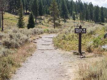 Wraith Falls trail