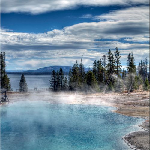 Black Sand Basin