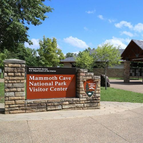 Mammoth Cave Visitor Center