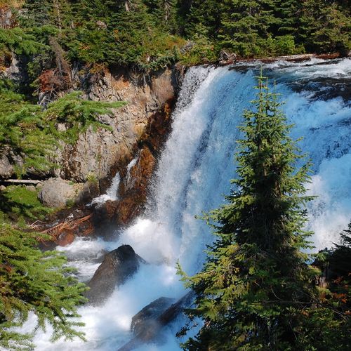 Colonnade Falls Overlook