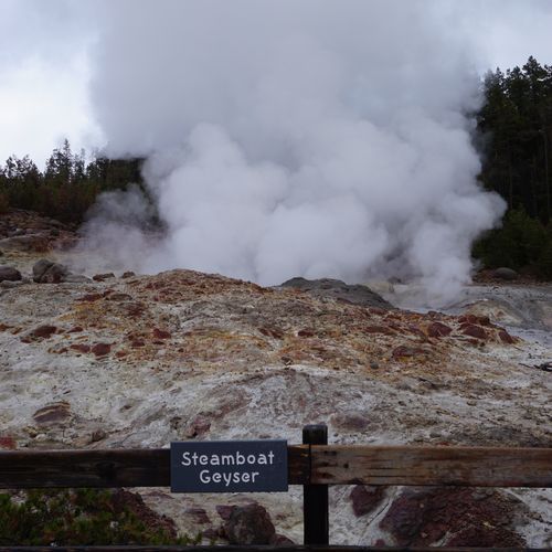 Steamboat Geyser