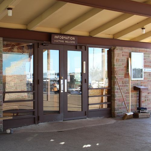 Rock Harbor Visitor Center
