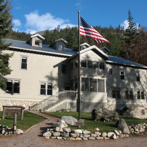 Golden West Visitor Center