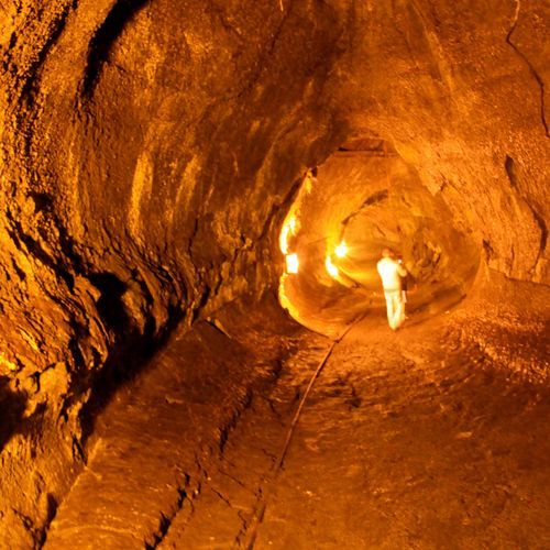 Thurston Lava Tube (Nāhuku)