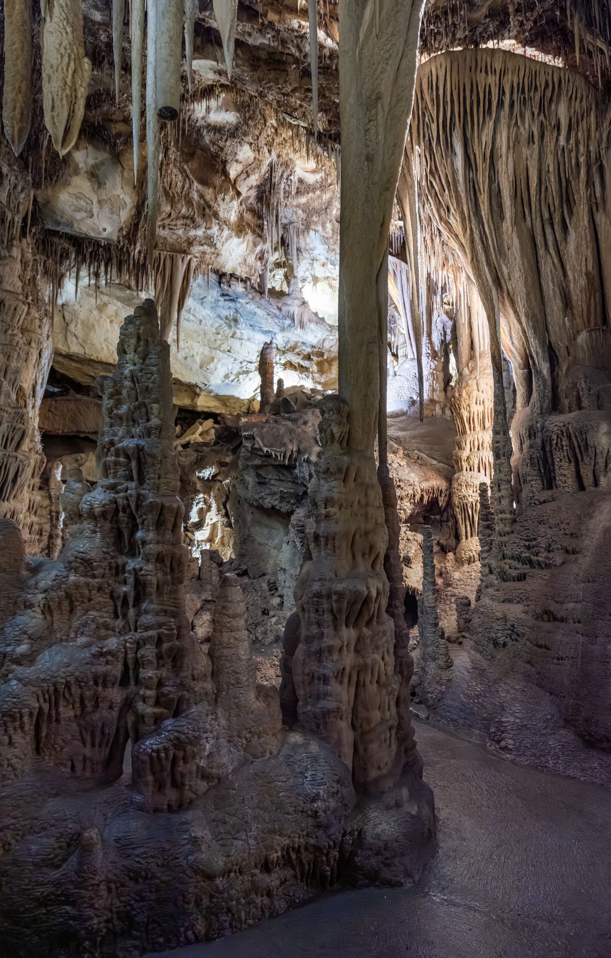 Lehman Caves: Shields, Parachutes, and Ranger Tours, Great Basin National Park