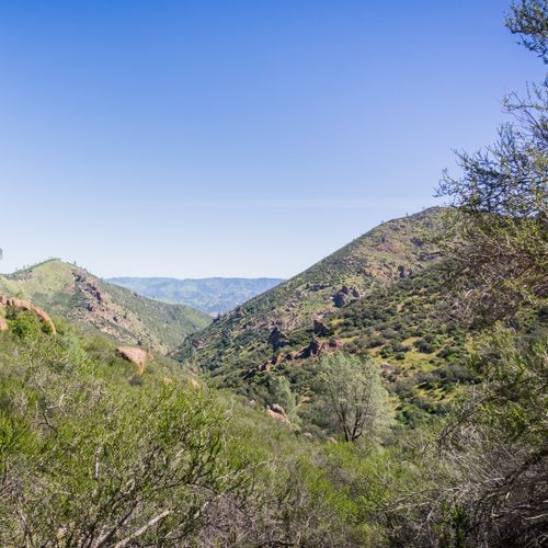 West Pinnacles