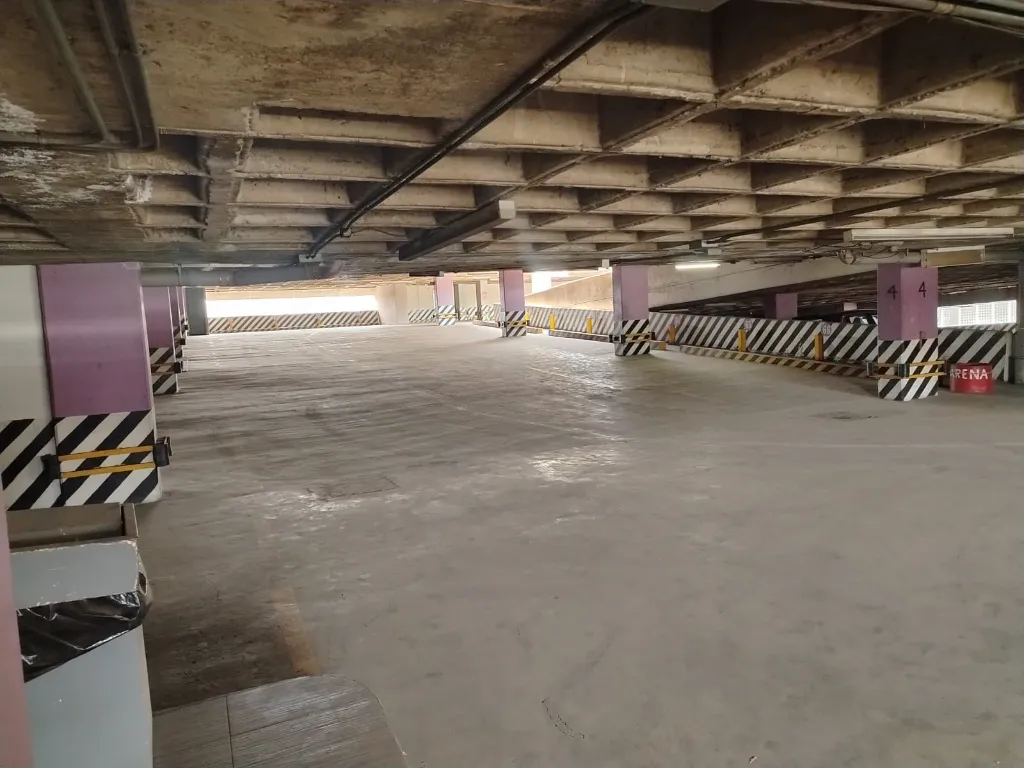 Imagen del estacionamiento 4