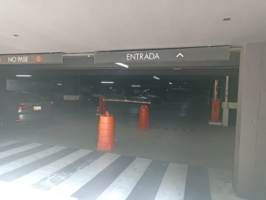 Imagen del estacionamiento 3