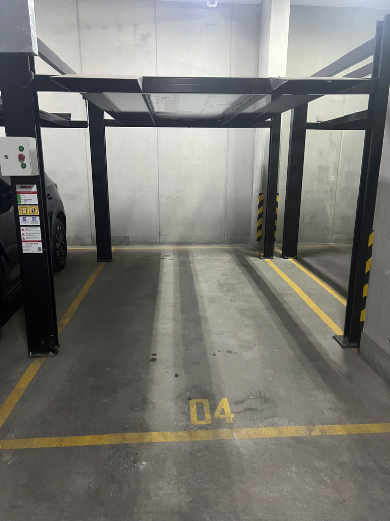 Imagen del estacionamiento 2
