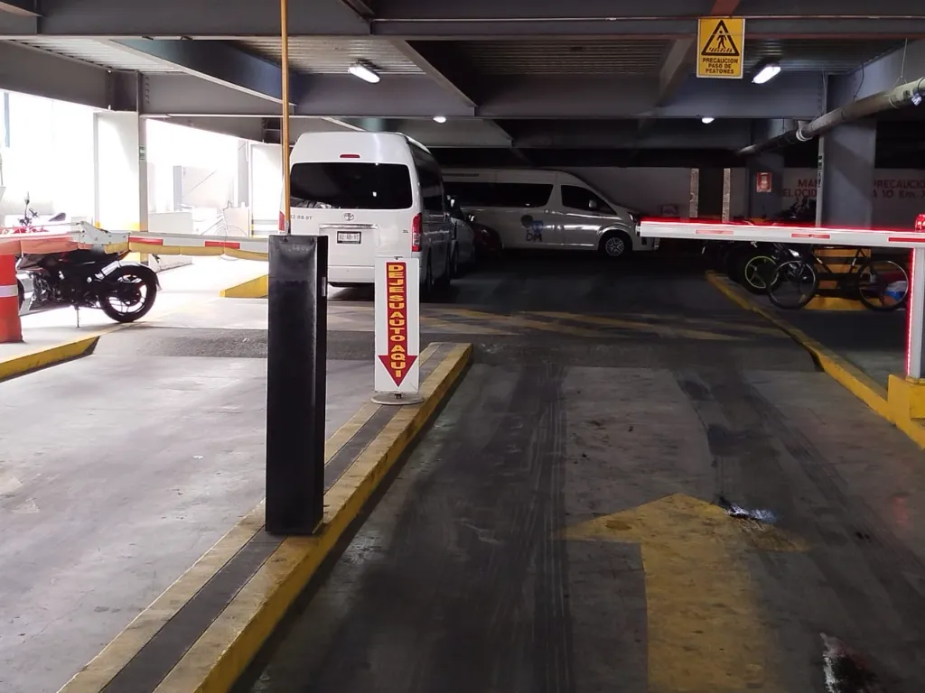 Imagen del estacionamiento 4