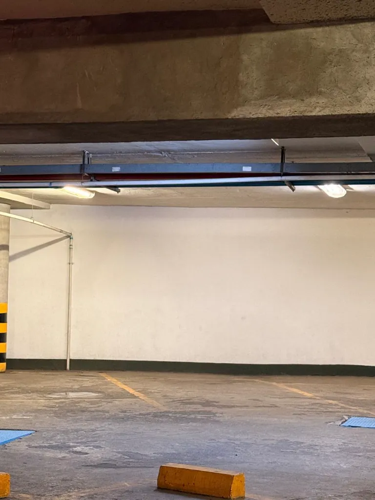 Imagen del estacionamiento 3