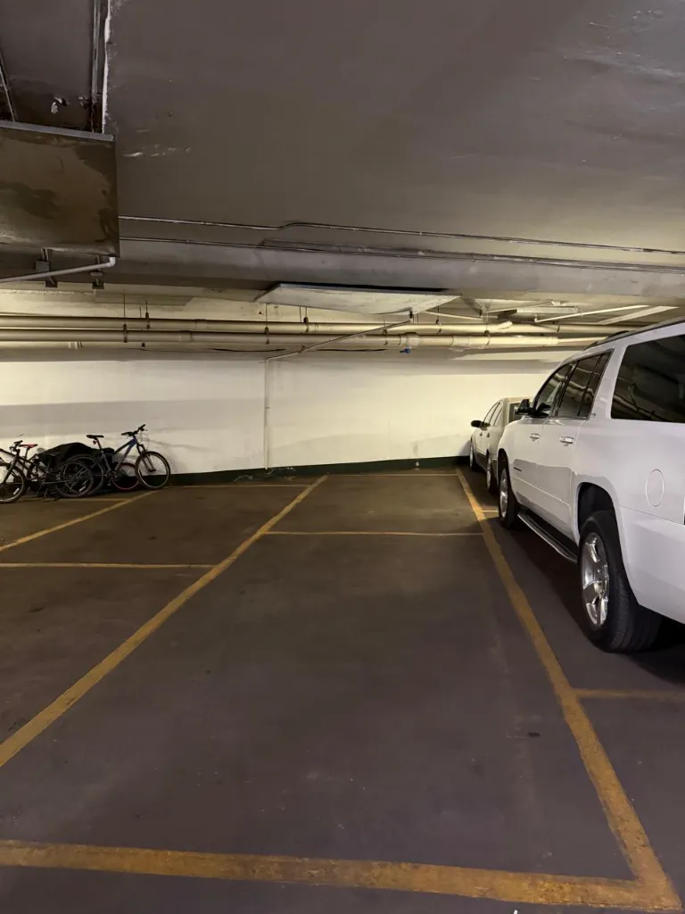 Imagen del estacionamiento 2