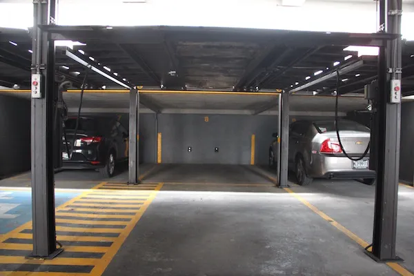Imagen del estacionamiento 2