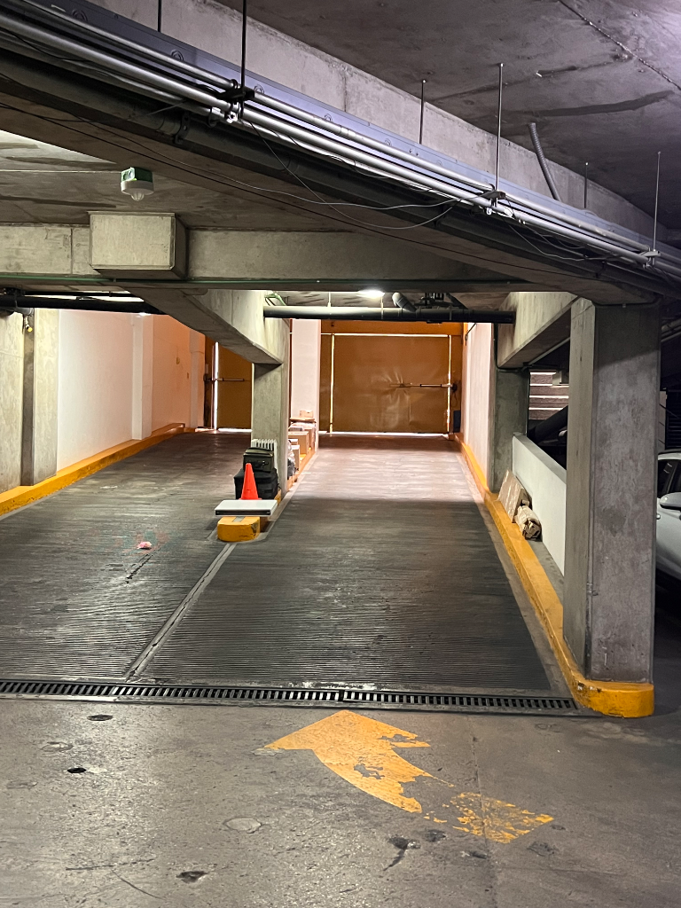 Imagen del estacionamiento 3