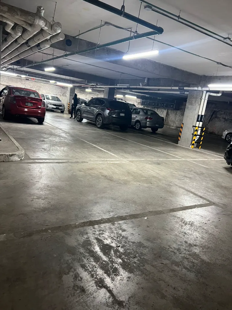 Imagen del estacionamiento 3