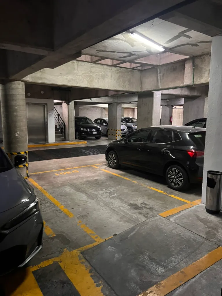 Imagen del estacionamiento 2