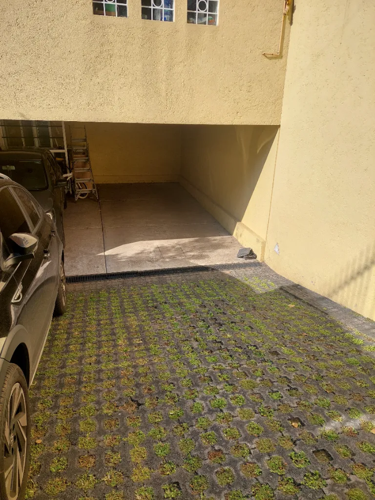 Imagen del estacionamiento 2