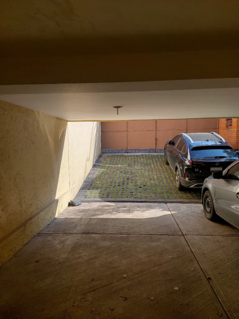 Imagen del estacionamiento 4