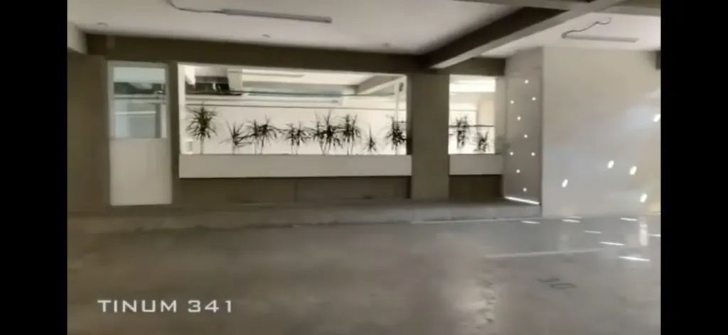 Imagen del estacionamiento 2