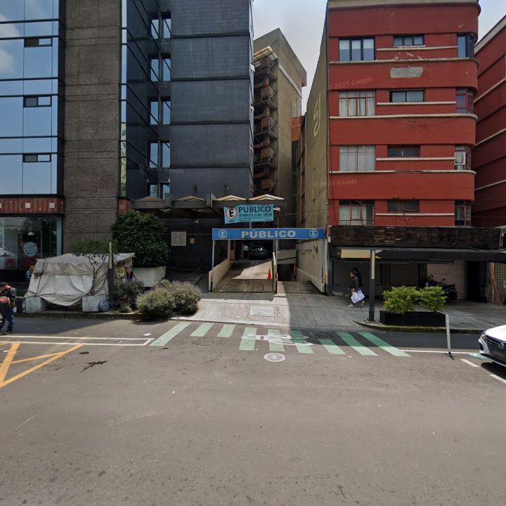 Imagen del estacionamiento 1